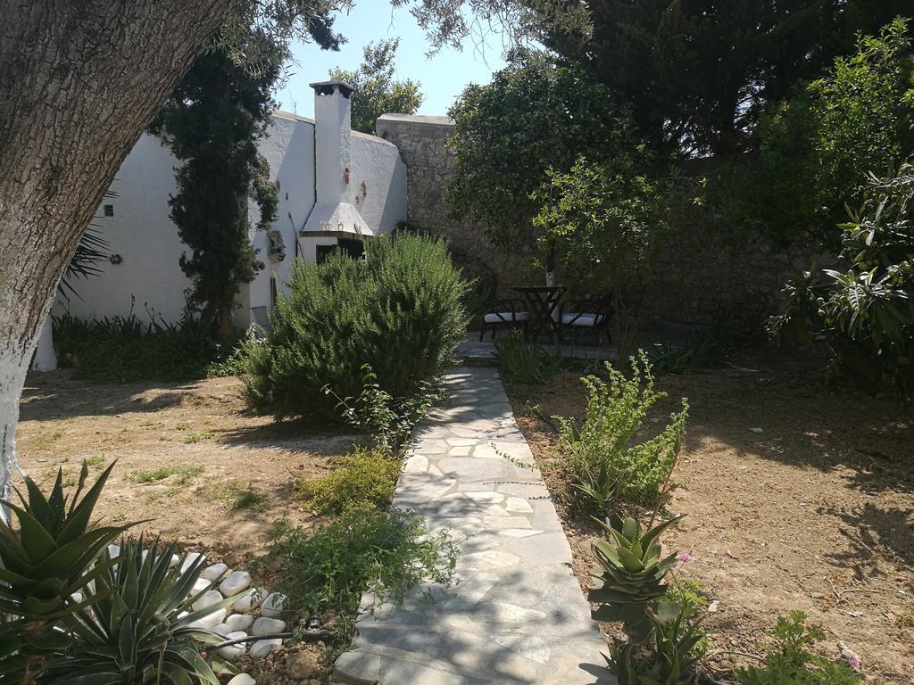 Villa Metaxa Spetses Town Exterior photo